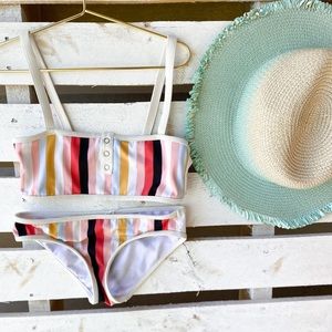 Billabong bathing suit 2 piece